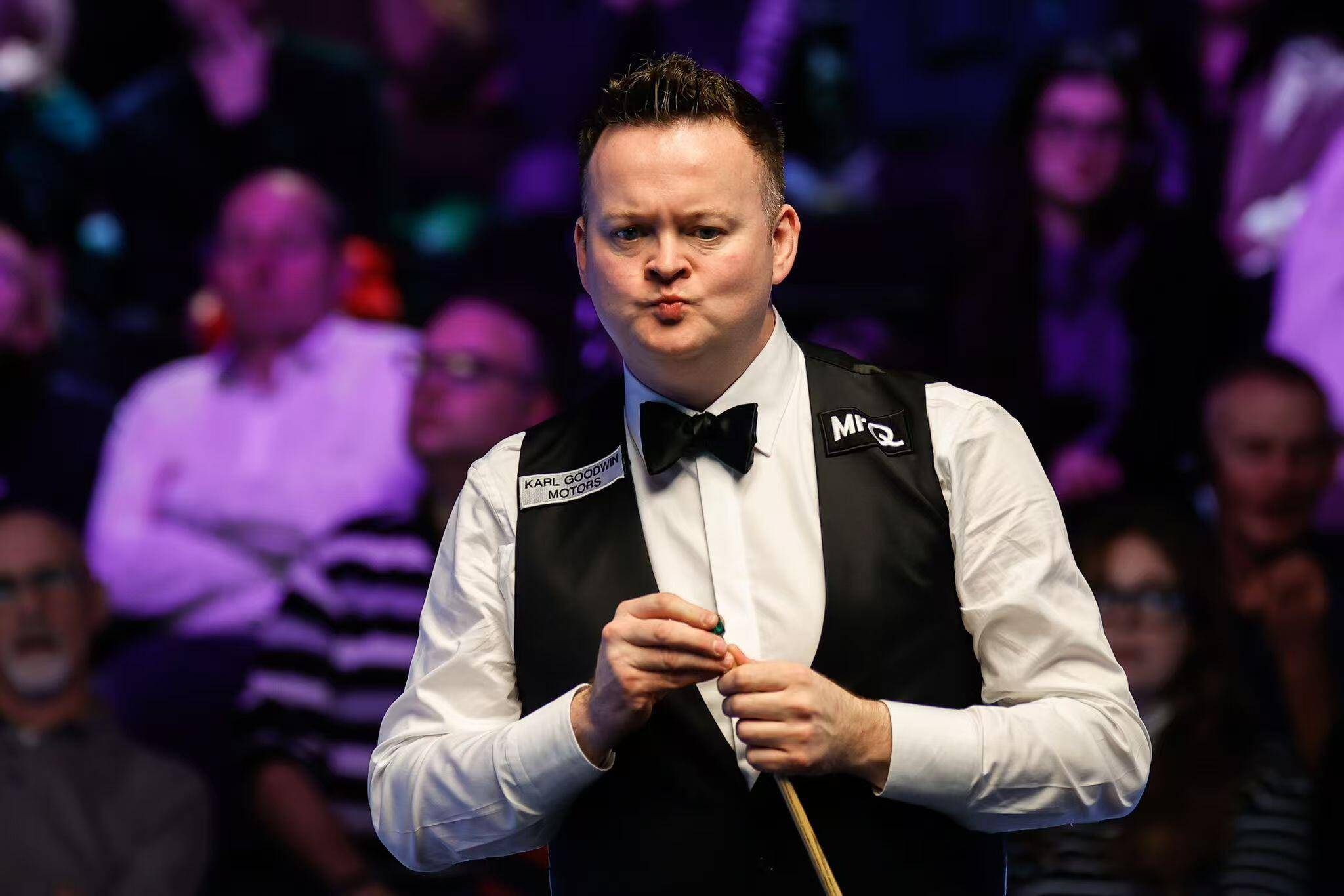 在激烈的德 在激烈的德