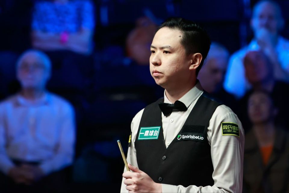 中打进两球 中打进两球